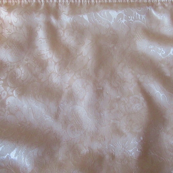 Set 6 Pale Peach Placemats - Picture 1 of 5